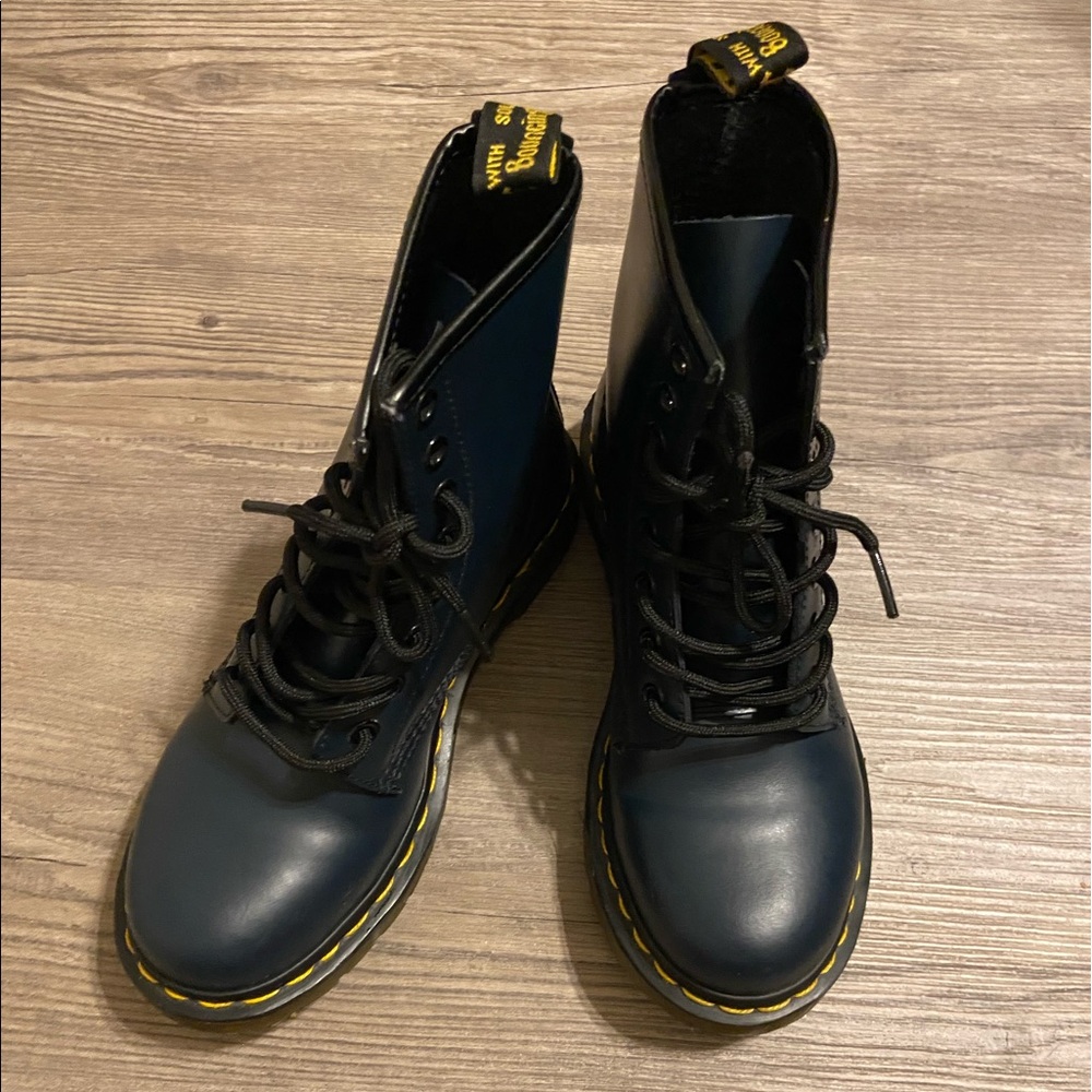 Dr Marten’s Navy Boots size 5 US